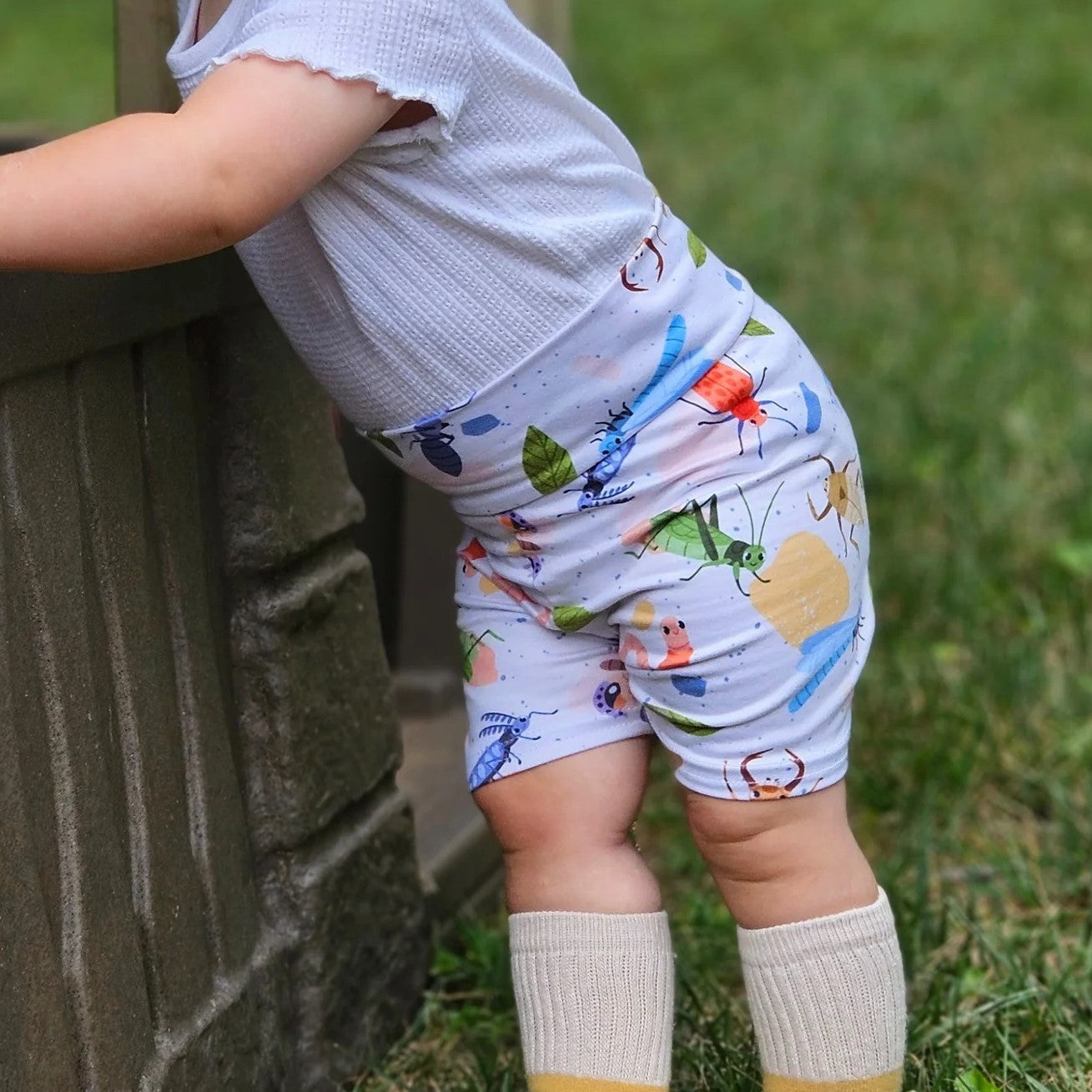 Cartwheel Shorts - Bugging Out