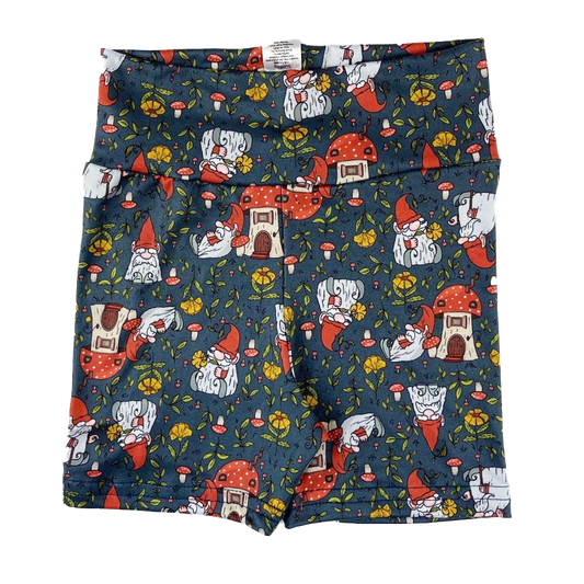 Cartwheel Shorts - Gnome Place Like Home