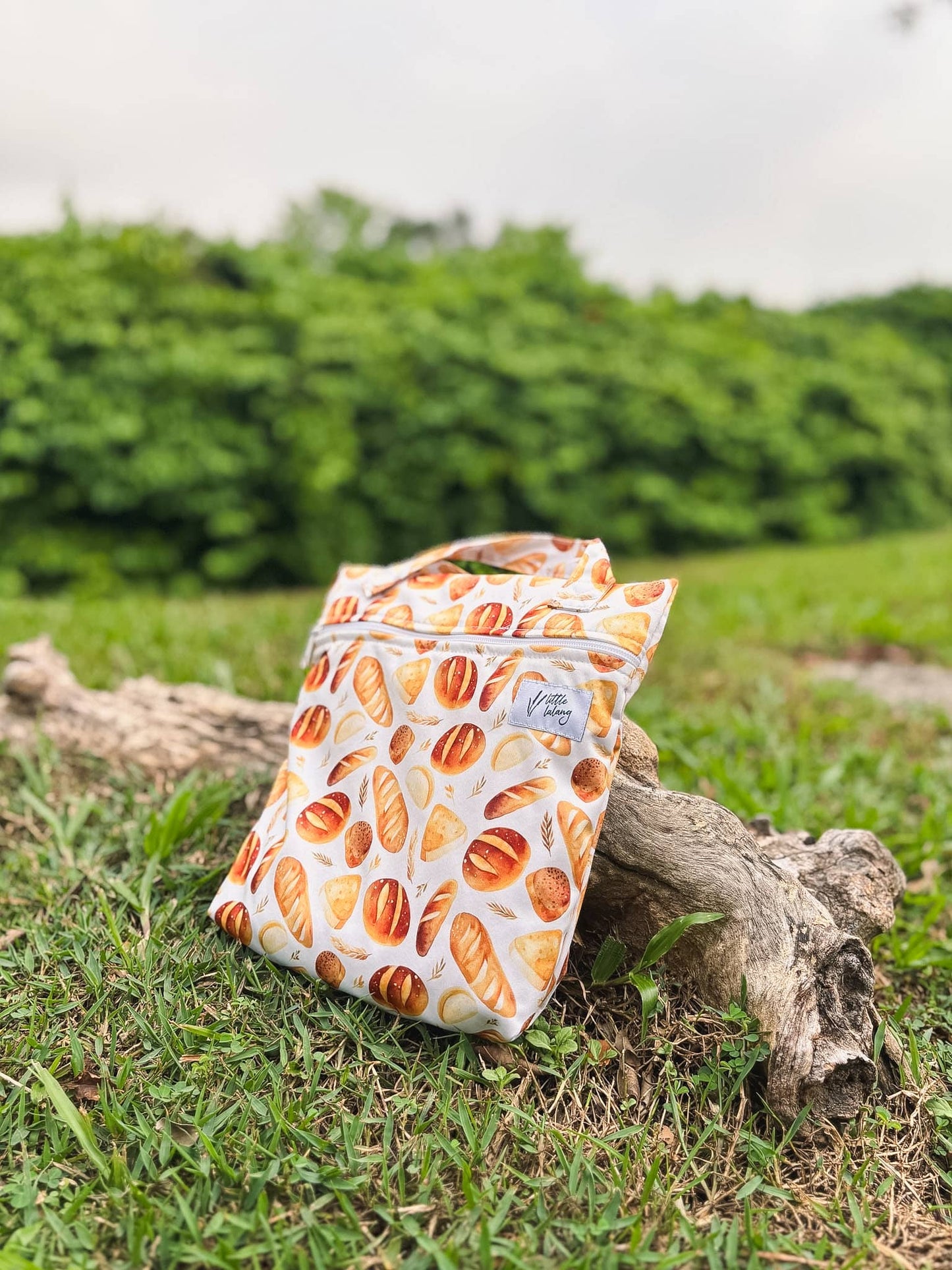Small Everyday Wet Bag - Loaf at First Sight